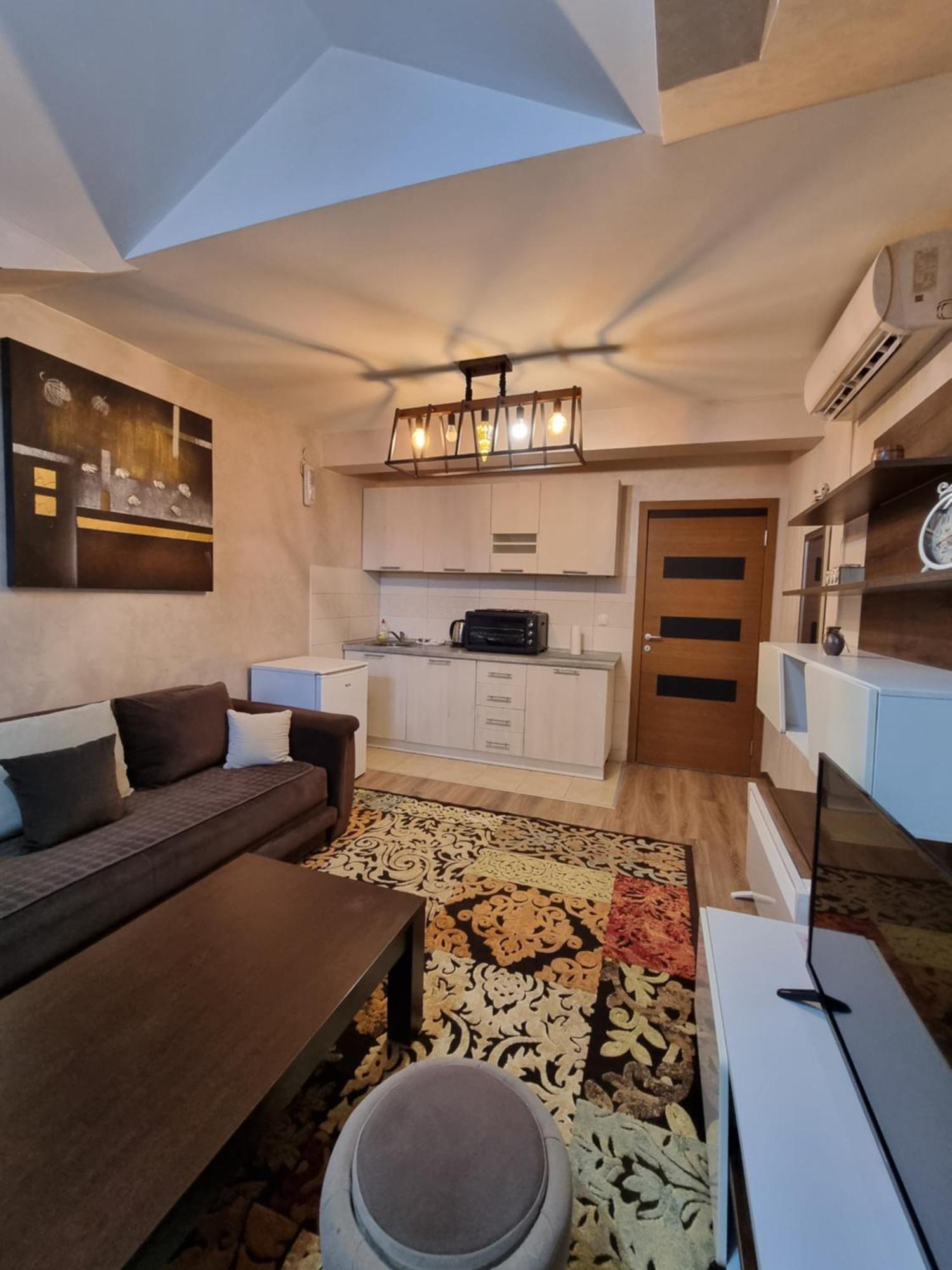 Avio Apartmani 2018 Novi Pazar Værelse billede
